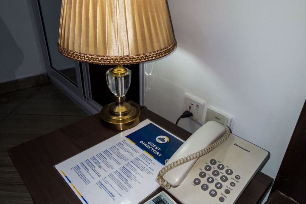 room-img