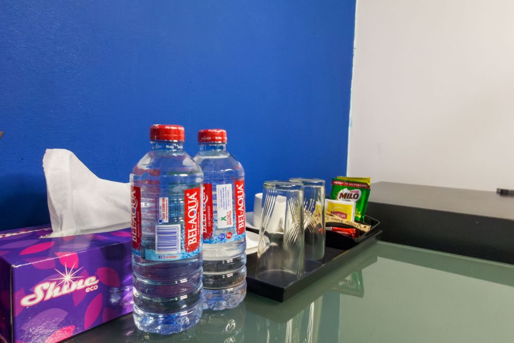 room-img