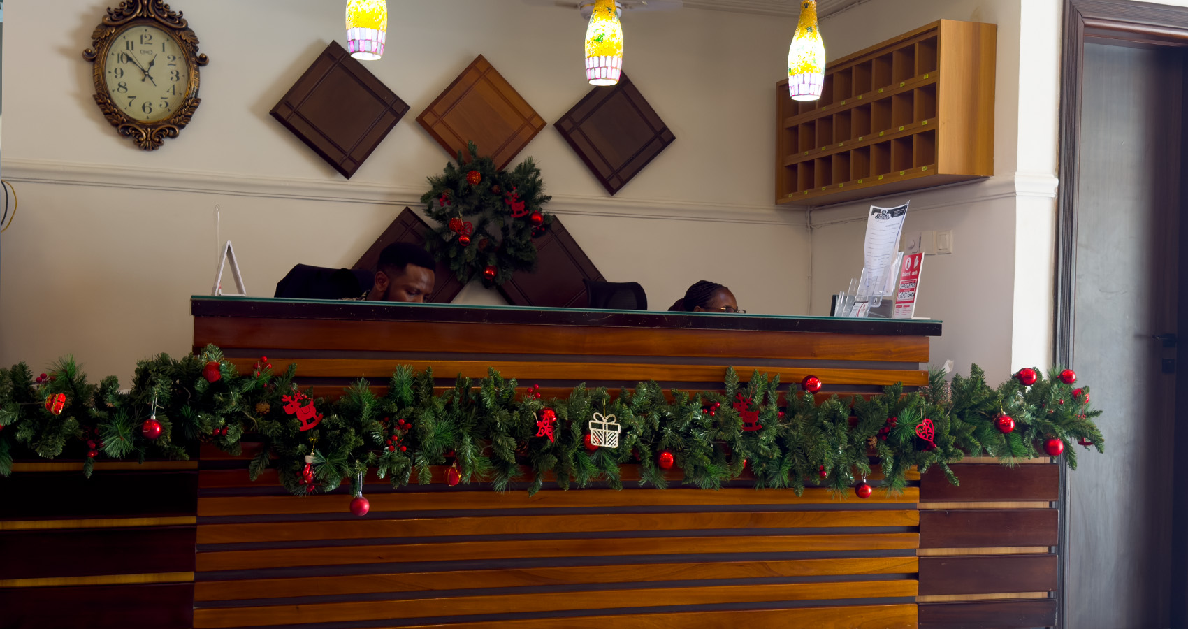 a reception with receptionist