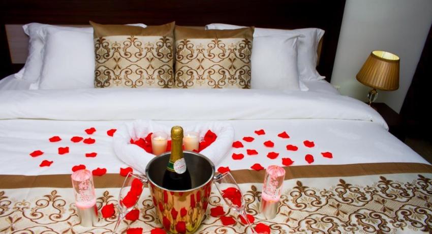 Twin Bed